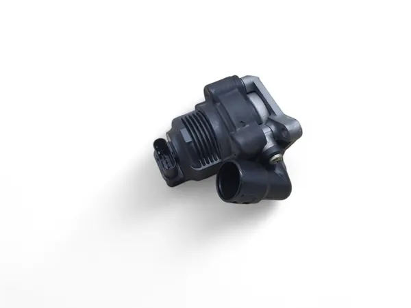 EGR-venttiili Audi A3 S3 8V 2015 OEM 06K131097L image 4