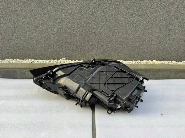 Farol esquerdo VW Touareg 7P LIFT Bi Xenon LED image 3