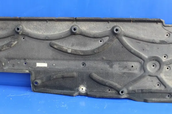 Cubierta Inferior Derecha Mercedes CLS W218 C218 A2126100708 image 8