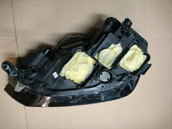 Rechter Frontscheinwerfer OEM 517941752B VW Sportsvan 12-17 image 4