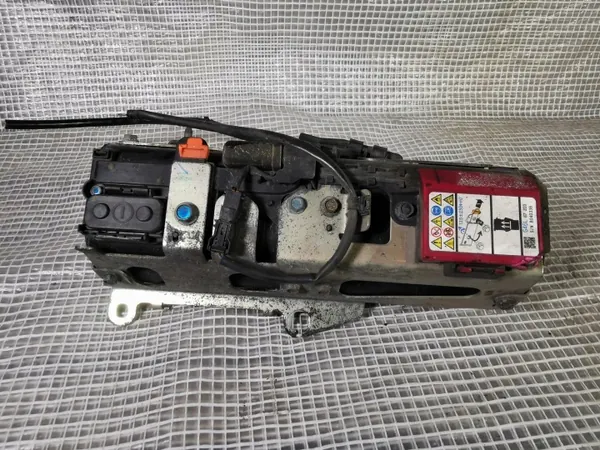 Condensador Start-Stop Mazda OE G46L67ZC0 para Mazda 6 III image 4