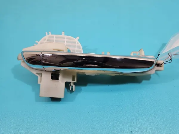 Rechte vordere äußere Türgriff Hyundai Elantra VI 15-20 image 2