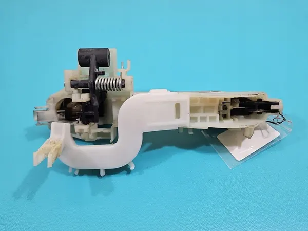 Rechte vordere äußere Türgriff Hyundai Elantra VI 15-20 image 3