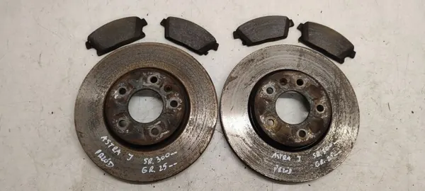 Opel Astra J 2.0 CDTI framhjulsbromsskivor & -belägg image 2