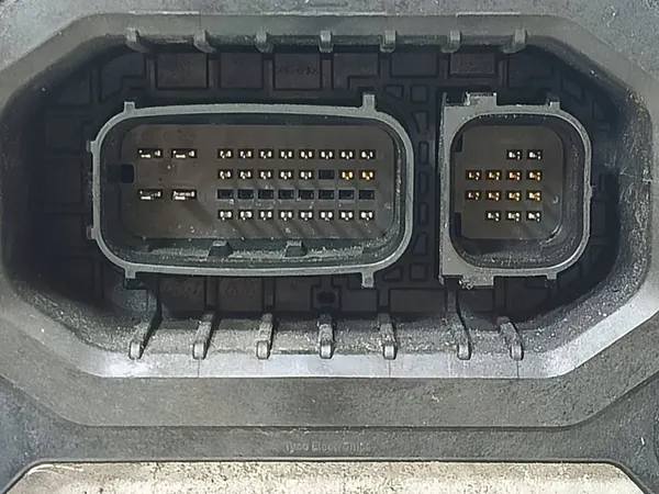 Inversor Toyota Prius+ (ZVW40) 2017 image 5