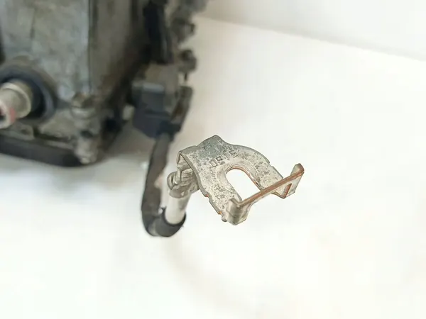 Inversor Toyota Prius+ (ZVW40) 2017 image 8