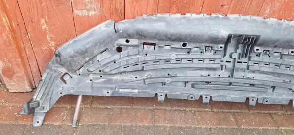 OEM 4N0807611G Untere Stoßstangenabdeckung Audi A8 D5 image 3