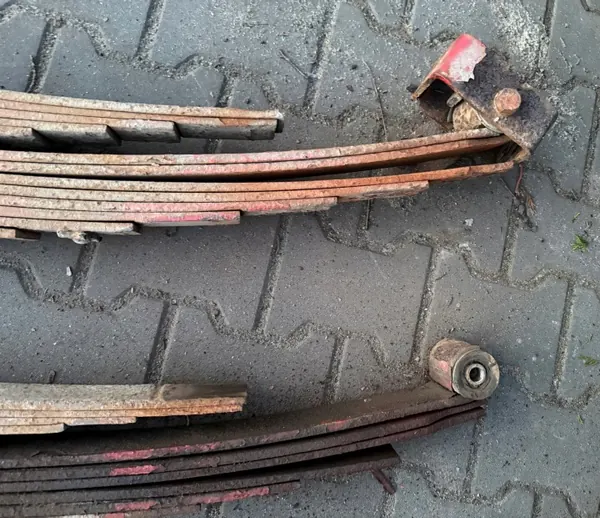 Hintere Blattfeder OEM Resor Iveco50c für Iveco Daily image 3