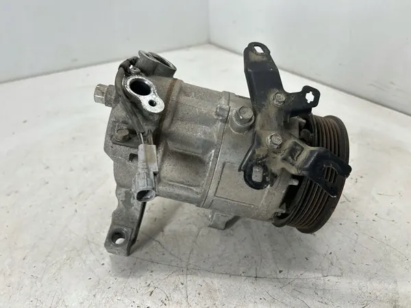 Compressore aria condizionata Subaru OE 73111SJ030 image 3