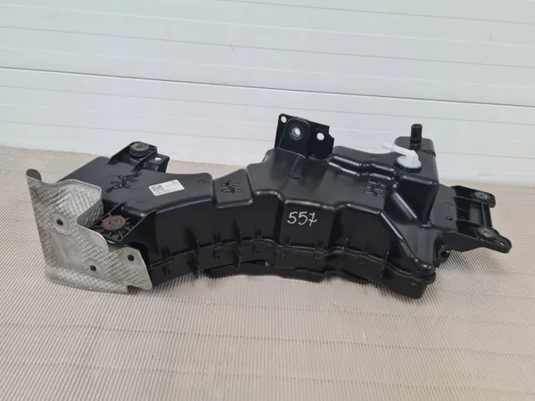 Tanque AdBlue usado OEM KV61-5J228-BG Ford Connect image 3