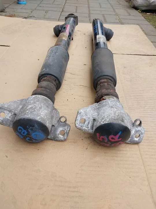 Ammortizzatore posteriore sinistro AUDI Q5 8R 8R0513025J image 2