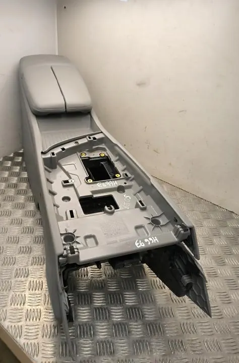Console centrale Audi Q7 2017 OEM 4M0863243B image 4