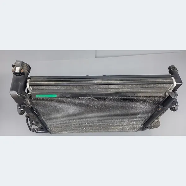 Komplett Kylfläkt VW Touran 2.0TDI image 2