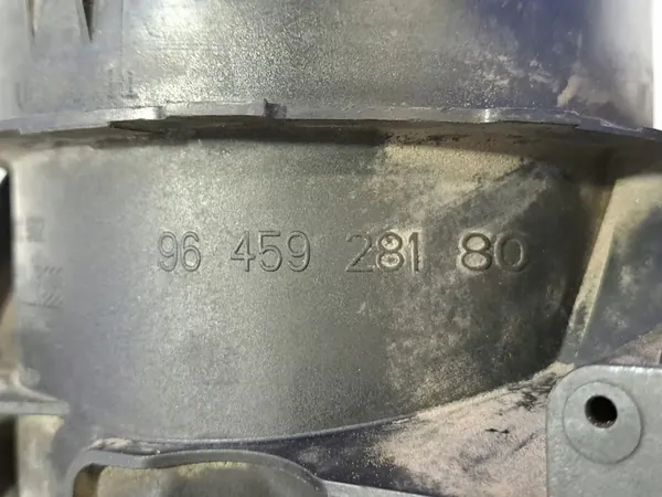 Polttoainesuodattimen Kotelo Volvo V50 2.0L 2004 OEM 30725048 image 5