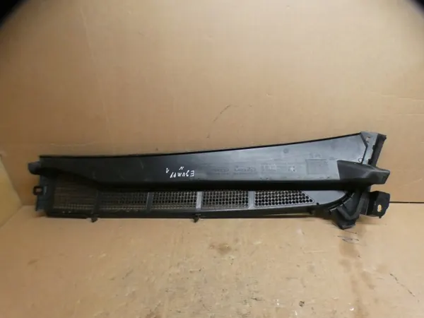 Tuulilasin tiiviste vasen/oikea OEM 9806194777/9808467277 image 6
