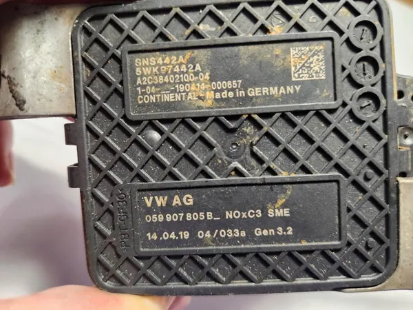 Sensor NOx Audi Q5 VW Amarok OEM 059907805B image 2