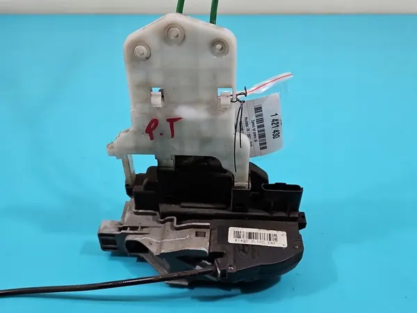 Höger Baklås 81420-2L000 Hyundai i30 I 07-12 4PIN image 4