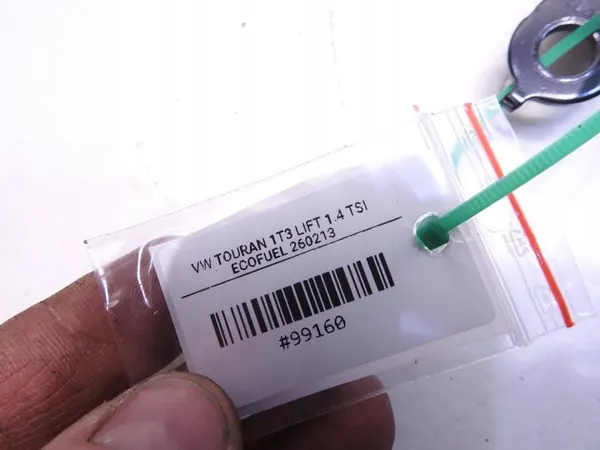 OEM 1T0857739D Achterste gordelsluiting - Gebruikt image 4