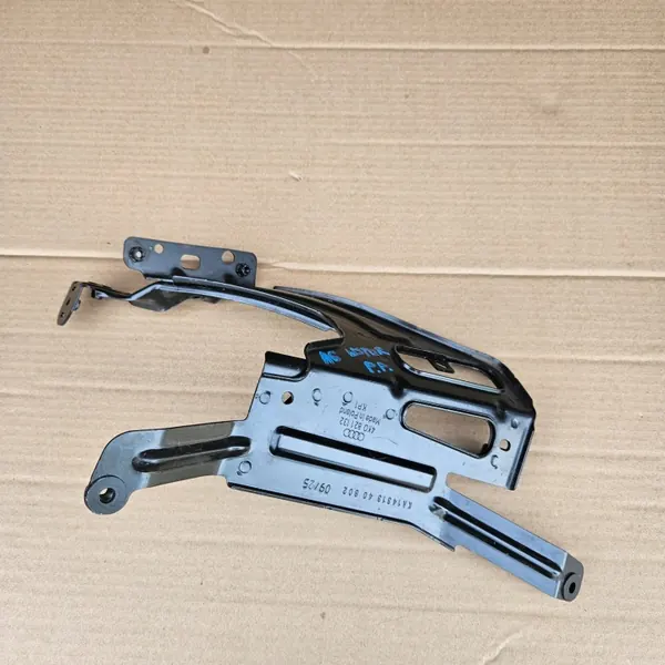 OEM 4K0821132 Fram höger stänkskärmsfäste för Audi A6 image 7