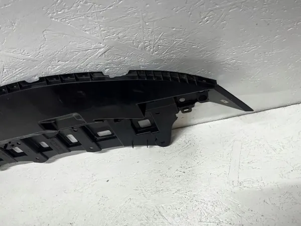 Toyota Yaris IV stötfångarsköld OEM 52618-0D180 image 4