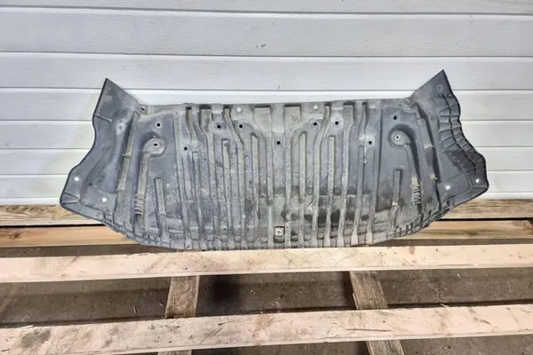 Cache inférieur de pare-chocs MERCEDES-BENZ E (W211) A2125202123 image 2