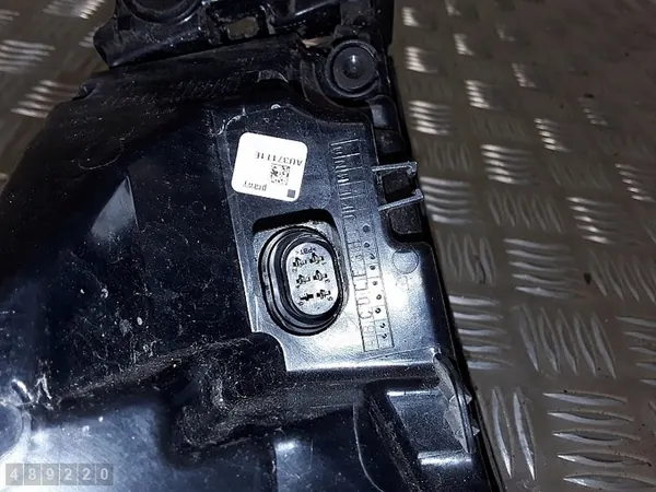 Luz trasera LED derecha Audi A3 2014 8V5945096A image 6