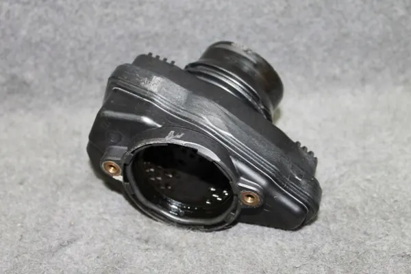 BMW F30 F32 F10 F01 F15 3.0D Silenciador Resonador 8513672 image 2