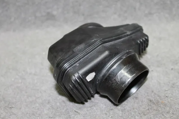 BMW F30 F32 F10 F01 F15 3.0D Silenciador Resonador 8513672 image 3