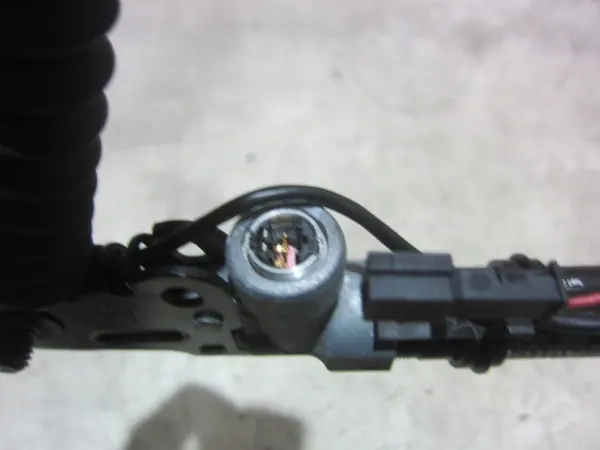 Tensor de correa delantero derecho OEM 72117328842 BMW image 6