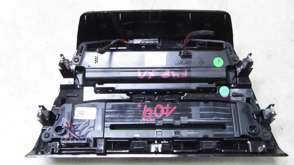 Panneau de climatisation BMW X1 F48 image 2