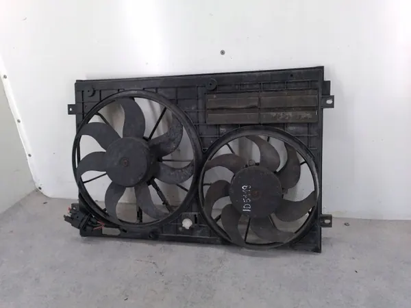 Radiatorventilator OEM 1K0.121.207G voor VW Touran I 2.0 image 9