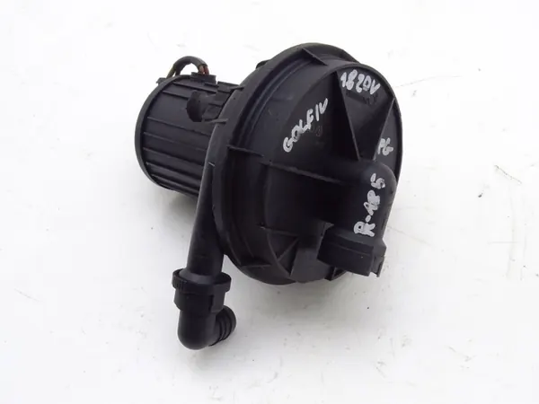 Bomba de aire secundario VW Golf IV OEM 06A131083B image 2