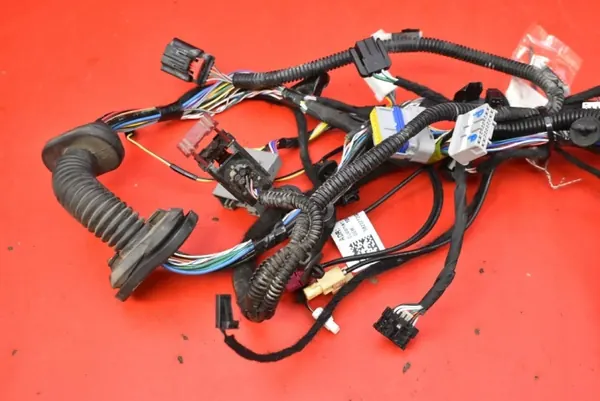 OEM 2004424-00-B Oven Johdotus Oikea Taka image 7