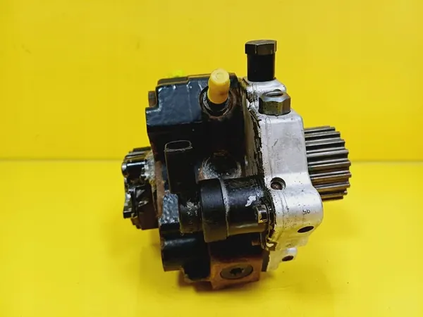 EINSPRITZPUMPE AUDI A8 D3 4.0 TDI BOSCH 057130755G image 9