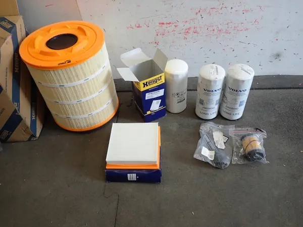 Kit de filtres Volvo OEM 9750104055 pour FH12/FH13 image 2
