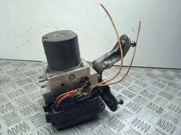 Pompe ABS Mercedes W211 OEM A2114311812 - Occasion image 2