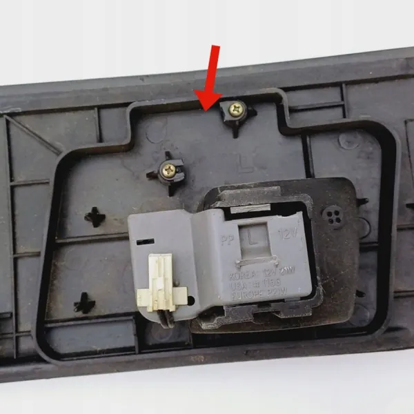 Kia Sephia Kofferraumblende OEM DRC83584 Gebraucht image 10