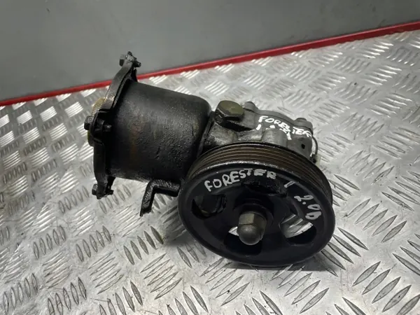 Pompe de direction OEM 3264710 pour Subaru Forester I image 2