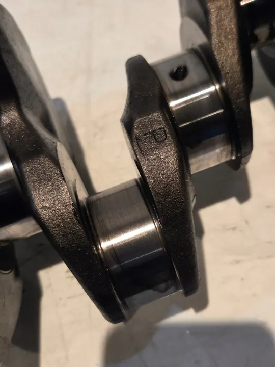 Vevaxel Audi A4 B7 2.0 TDI BRE 03g105212a image 10