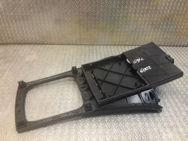 Mercedes-Benz versnellingspookframe OEM 1696802107 image 5