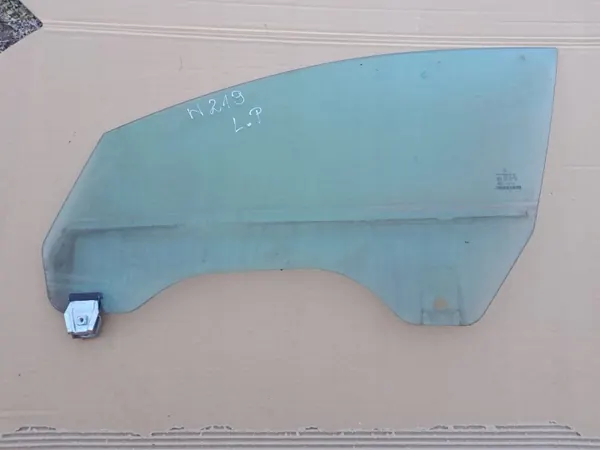 Vitre latérale gauche avant OEM N755 Mercedes CLS image 2