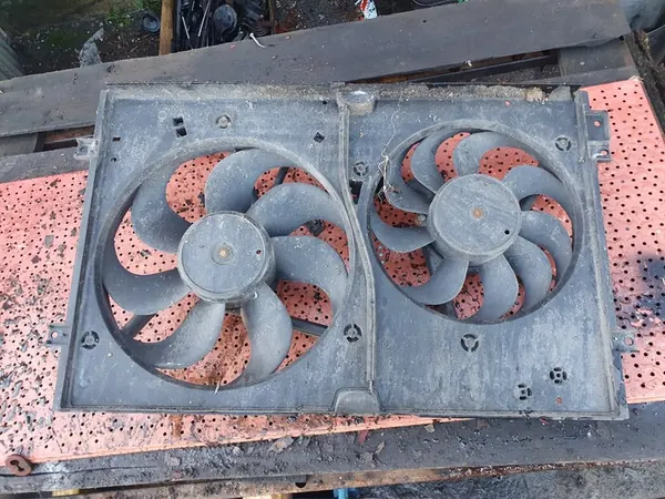 Kylfläkt Skoda Octavia 1 2.0 Benz 2003 image 2