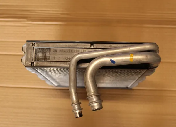 Calefactor Mercedes W212 A2048300258 image 2