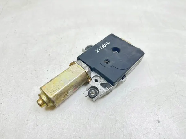 Nissan X-Trail T30 takluckmotor OEM 912958H320 image 2