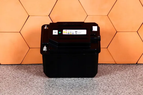 BMW AKUMULATOR LI-ION 10Ah 44V 2019 - OEM-osasto image 2