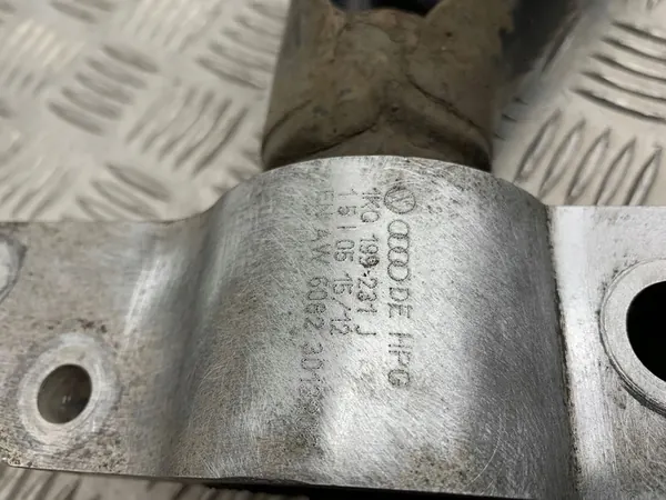 Braccio di Controllo Sinistro Audi A3 8P Lift 1K0407165C image 3