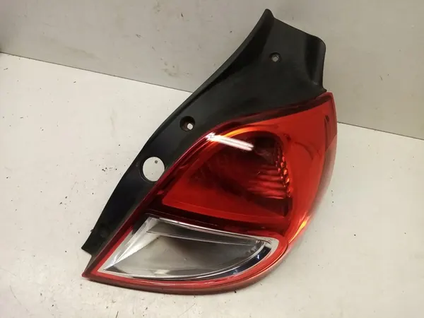 Lámpara Trasera Derecha Renault Clio III 2009-2012 OEM 8200886946 image 6