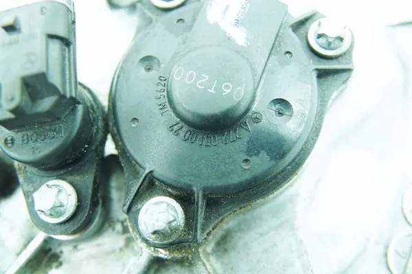 Höger kamrem skydd sensorer set - Mercedes SL R230 image 9