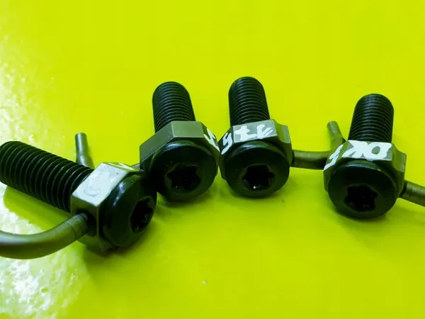 Öljymäntäsuutin OEM DYSJA 175 VW Golf VII:lle image 5