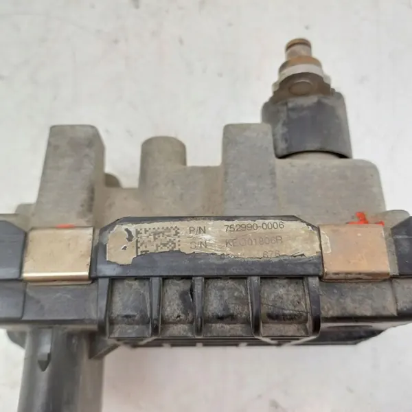 Actuador Turbo Mercedes-Benz C W204 OEM 730314 image 9